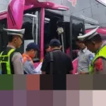 Polda Jateng Gelar Ramp Check Kendaraan Wisata di Tawangmangu Karanganyar Jelang Libur Nataru