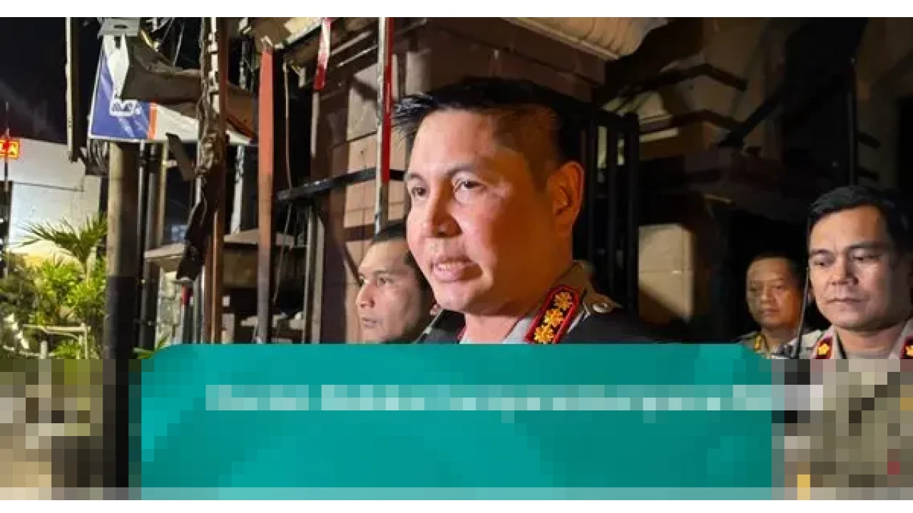 Polisi Jerat Dua Tersangka Pengeroyokan Pedagang di Duren Sawit, Terancam Hukuman 5,5 Tahun Bui Polisi Jerat Dua Tersangka Pengeroyokan Pedagang di Duren Sawit, Terancam Hukuman 5,5 Tahun Bui