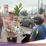 Polres Bogor Bagikan 1.000 Bibit Pohon di Puncak, Upaya Ganda Cegah Bencana dan Amankan Lalin Natal 2025
