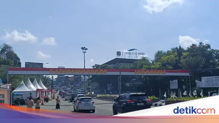 Polres Bogor Terapkan One Way Jakarta-Puncak Sejak Pagi, Volume Kendaraan Meningkat Saat Libur Natal