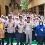 Polisi Cengkareng Ingatkan Siswa: Jauhi Tawuran dan Ancaman Judi Online