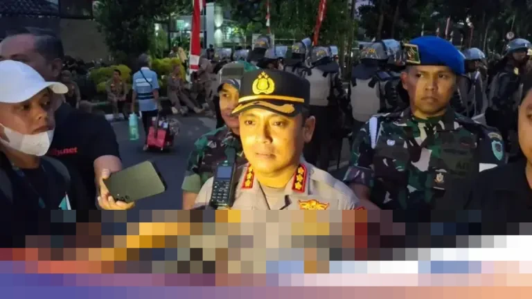 Polresta Bogor Kota Imbau Warga Rayakan Tahun Baru 2026 Tanpa Kembang Api dan Konvoi Kendaraan Polresta Bogor Kota Imbau Warga Rayakan Tahun Baru 2026 Tanpa Kembang Api dan Konvoi Kendaraan