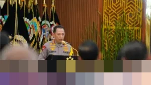 Polri Salurkan 2.275 Buruh Terdampak PHK, Kapolri Tegaskan Komitmen Perlindungan Pekerja