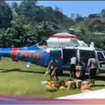 Polri Salurkan Bantuan Logistik Via Udara ke Palambayan untuk Korban Banjir Sumatera Barat