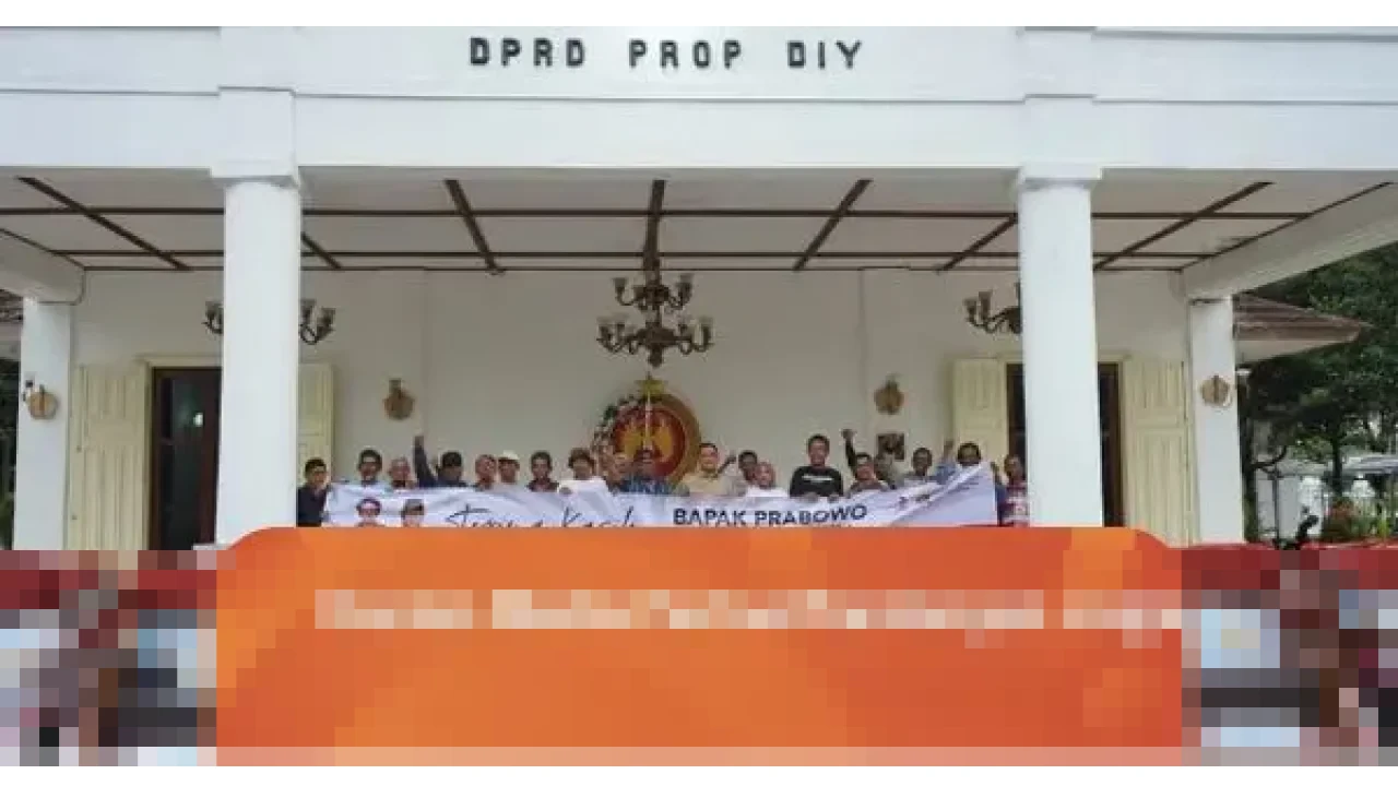 Prabowo: “Semua Becak di Indonesia Harus Pakai Motor Listrik,” 200 Unit Disalurkan di DIY