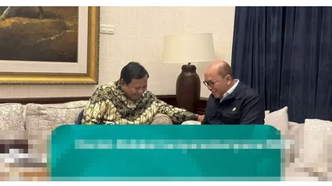 Prabowo Soroti Progres Pembangunan Kampung Haji Makkah dan 15.000 Hunian Sumatra dalam Pertemuan dengan Rosan