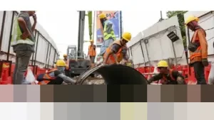 Pramono Anung Wibowo Tegaskan: Galian Pipa PAM Jaya Harus Tuntas Bertahap, Hindari Macet!