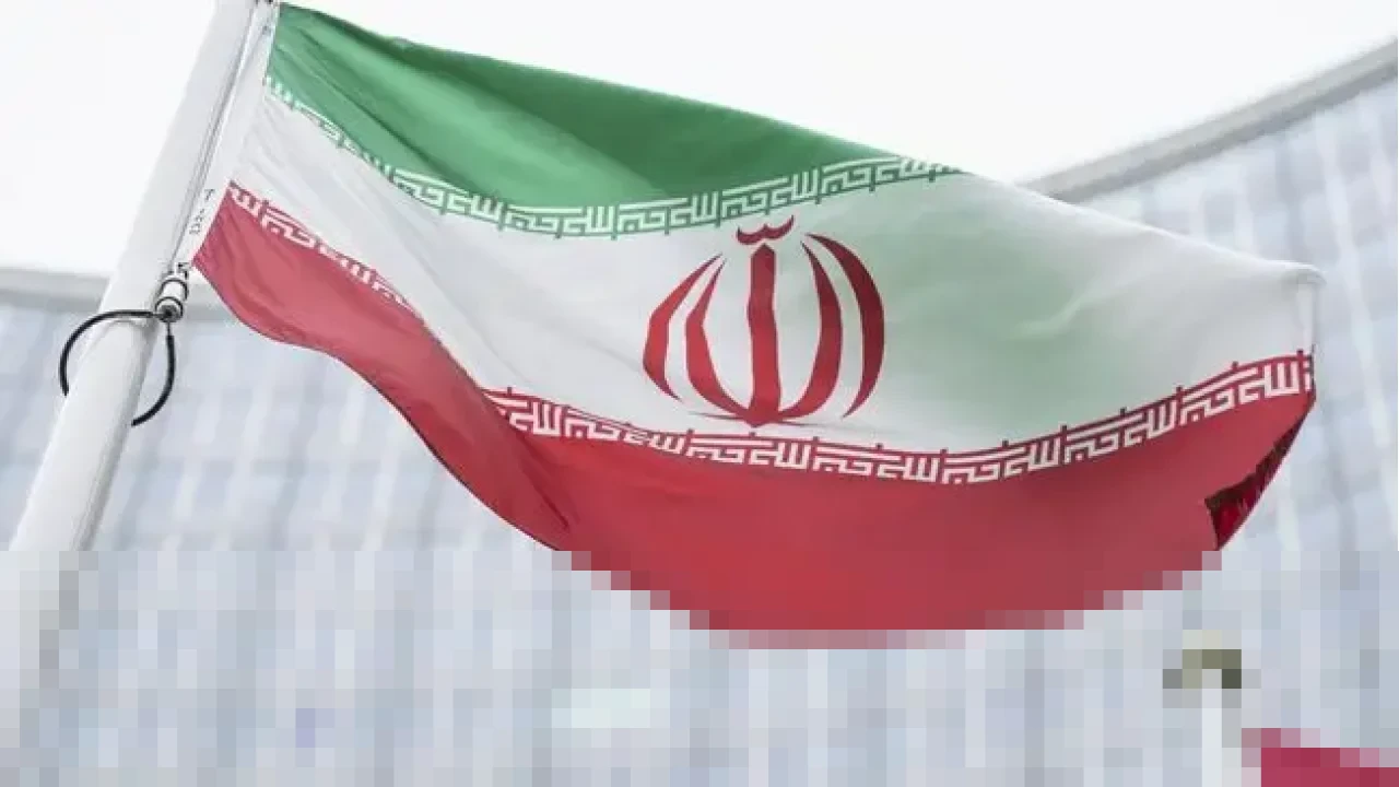 Presiden Iran: “Perang Skala Penuh Lawan AS-Israel Lebih Berat dari Konflik Irak 1980-an”