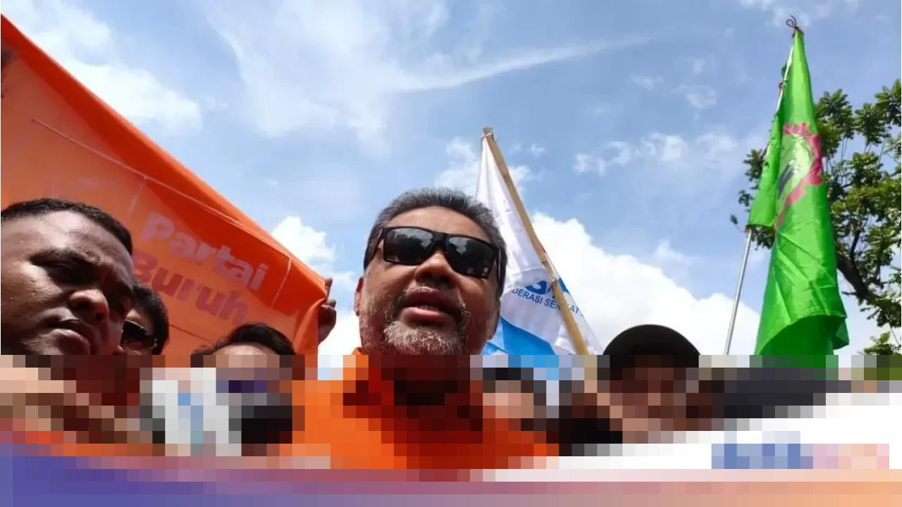 Presiden KSPI Said Iqbal: “Massa Buruh Sedikit, Sengaja Tunggu Negosiasi dari Pemerintah”