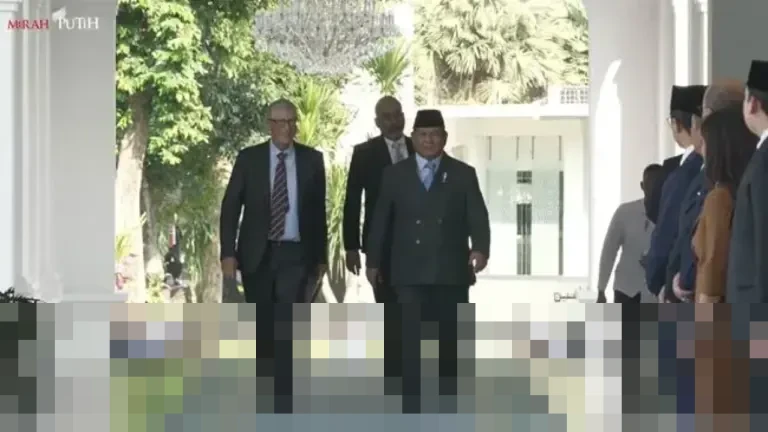 Presiden Prabowo Pertemukan Bill Gates dengan Taipan RI, Anugerahkan Bintang Jasa Utama di New York