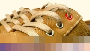 Produsen Sepatu Kulit AS Teriak: Tarif Trump Picu Kekacauan dan Kenaikan Harga Impor