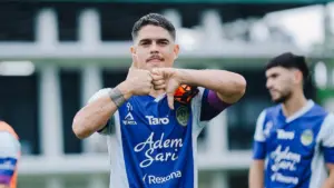 PSIS Semarang Gencar Perkuat Skuad: Bidik Striker Brasil Rafinha, Jonathan Bustos Gagal Merapat