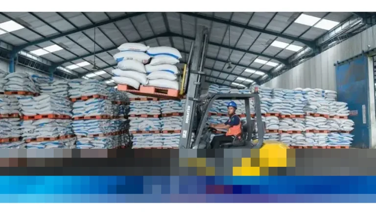 Pupuk Indonesia Pastikan Petani dan Pembudidaya Ikan Bisa Tebus Pupuk Subsidi Mulai 1 Januari 2026