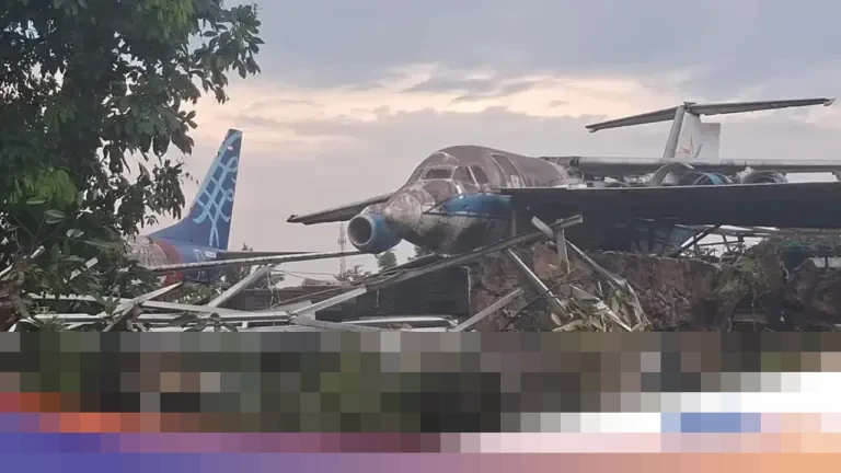 Puting Beliung Terjang Kemang Bogor, Sayap Pesawat Bekas Hantam 30 Rumah Warga