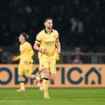Milan Bangkit Kalahkan Torino 3-2, Puncaki Klasemen Serie A