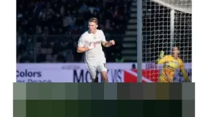 Rasmus Hojlund Gemilang, Napoli Taklukkan Cremonese 2-0 untuk Tutup Tahun 2025 dengan Manis