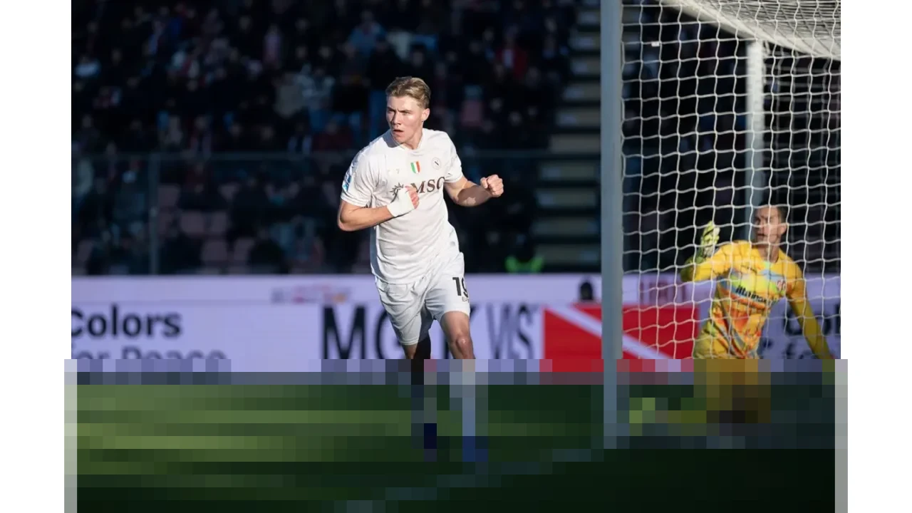 Rasmus Hojlund Gemilang, Napoli Taklukkan Cremonese 2-0 untuk Tutup Tahun 2025 dengan Manis