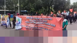 Ratusan Buruh Geruduk Monas, Tolak Kenaikan UMP DKI Jakarta 2026 Sebesar Rp 5,73 Juta