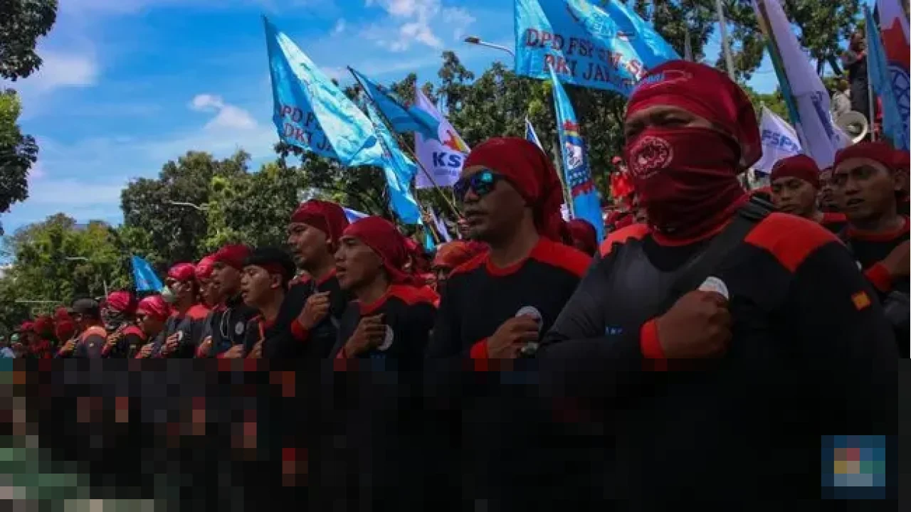 Ribuan Buruh Akan Gelar Demonstrasi Dua Hari Berturut-turut di Istana Negara Jakarta Ribuan Buruh Akan Gelar Demonstrasi Dua Hari Berturut-turut di Istana Negara Jakarta