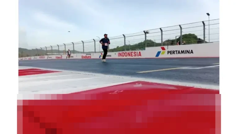 Ribuan Peserta Mandalika Last Sunday Run Berlari Sambil Berbagi, Donasi untuk Korban Banjir Sumatera Terkumpul