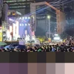 Ribuan Warga Lintas Agama Padati Bundaran HI, Doakan Korban Bencana Sumatera di Malam Tahun Baru 2026