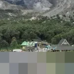 Ribuan Wisatawan Padati Gunung Papandayan Garut Jelang Puncak Libur Natal dan Tahun Baru