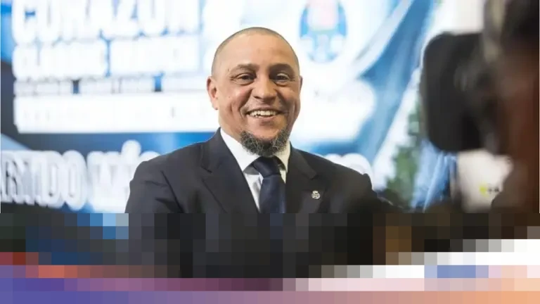 Roberto Carlos Jalani Operasi Jantung Darurat di Sao Paolo, Kondisi Stabil Setelah Komplikasi Roberto Carlos Jalani Operasi Jantung Darurat di Sao Paolo, Kondisi Stabil Setelah Komplikasi