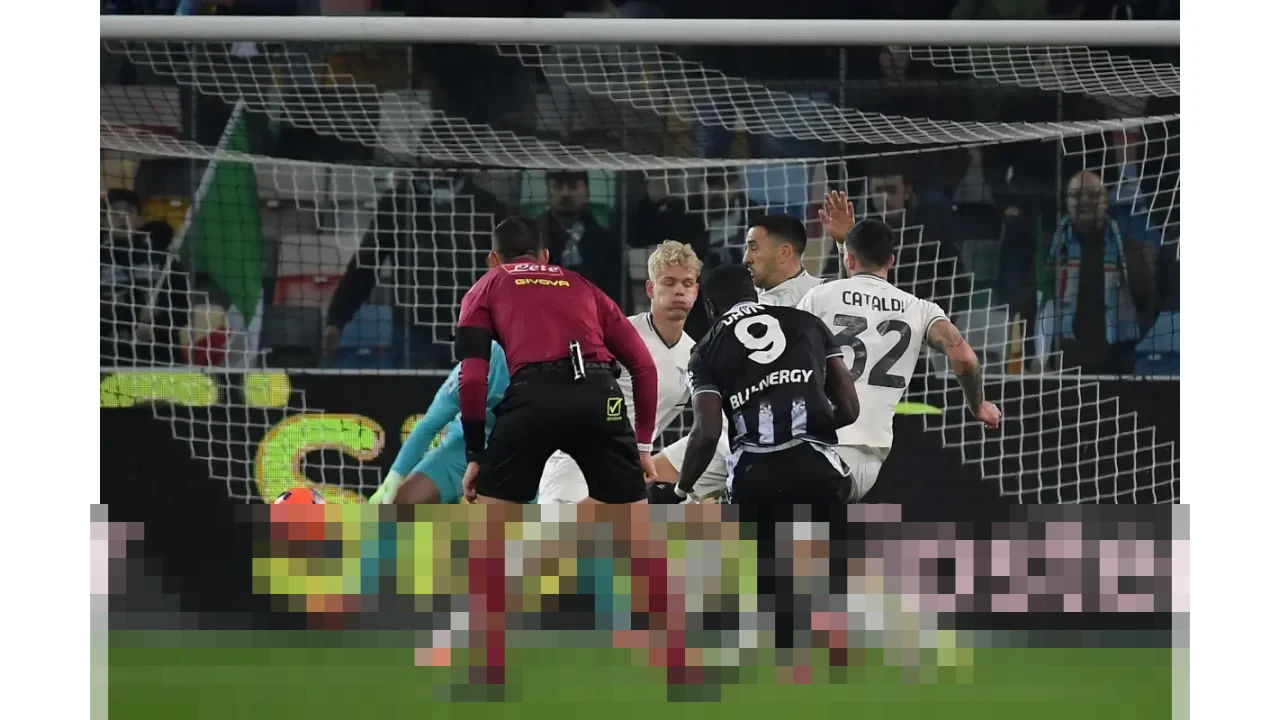 Rocchi: ‘Gol Kontroversial Udinese-Lazio Butuh Klarifikasi IFAB’, Soroti Ambigu Aturan Handball Rocchi: ‘Gol Kontroversial Udinese-Lazio Butuh Klarifikasi IFAB’, Soroti Ambigu Aturan Handball