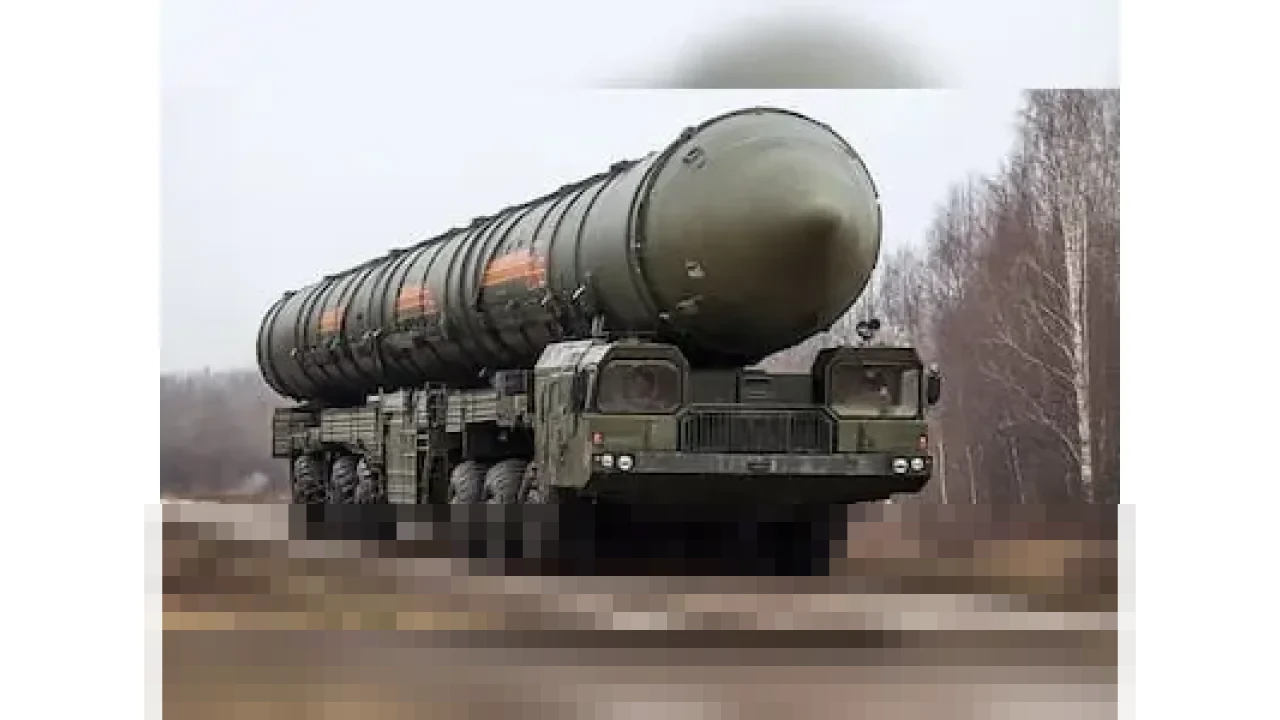 Rusia Pindahkan Rudal Nuklir Hipersonik Oreshnik ke Belarus, Putin Klaim Tak Tercegat NATO