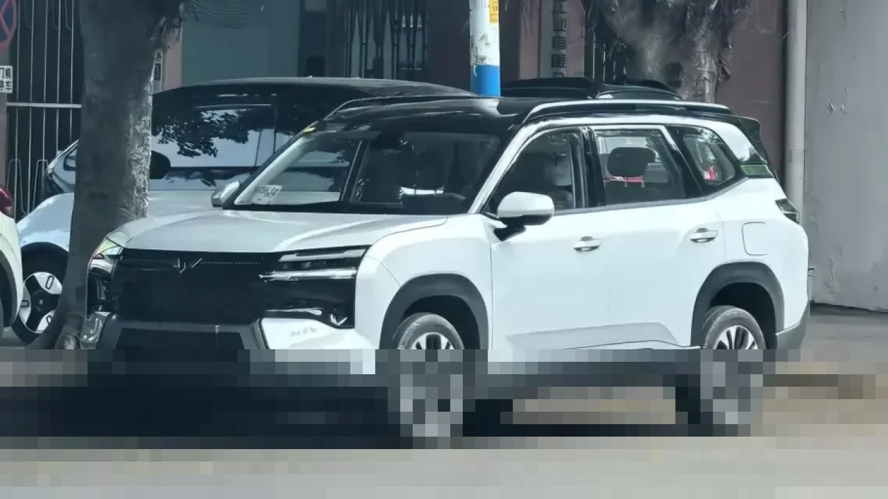 SAIC GM Wuling Automobile Daftarkan Desain Interior Almaz Darion di DJKI, Perkuat Sinyal Peluncuran di Indonesia SAIC GM Wuling Automobile Daftarkan Desain Interior Almaz Darion di DJKI, Perkuat Sinyal Peluncuran di Indonesia