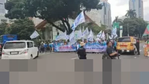 Said Iqbal: “10.000 Motor Akan Hadir”, Buruh Kembali Demo di Jakarta Tuntut Revisi UMSK dan UMP