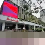 Sarinah Pastikan Operasional Normal Pasca Kebakaran Dekorasi Pita di Fasad Gedung
