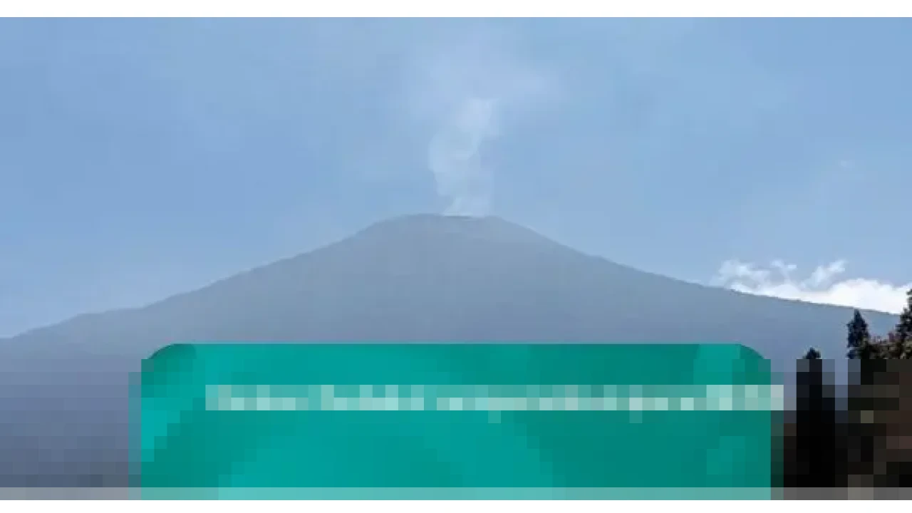 Satu Pendaki Gunung Slamet Hilang Usai Cari Pertolongan untuk Teman, Tim SAR Terus Bergerak Satu Pendaki Gunung Slamet Hilang Usai Cari Pertolongan untuk Teman, Tim SAR Terus Bergerak