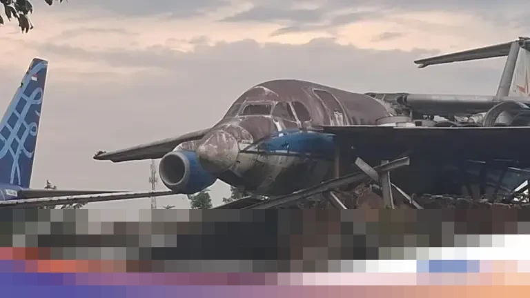 Sayap Pesawat Bekas Terhempas Puting Beliung, Hantam Tiga Rumah Warga di Kemang Bogor