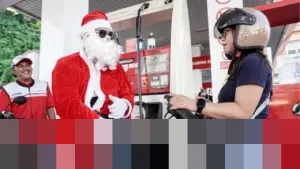 Semarak Natal di SPBU Manado: Pertamina Hadirkan Sinterklas, Bawa Kebahagiaan bagi Pelanggan