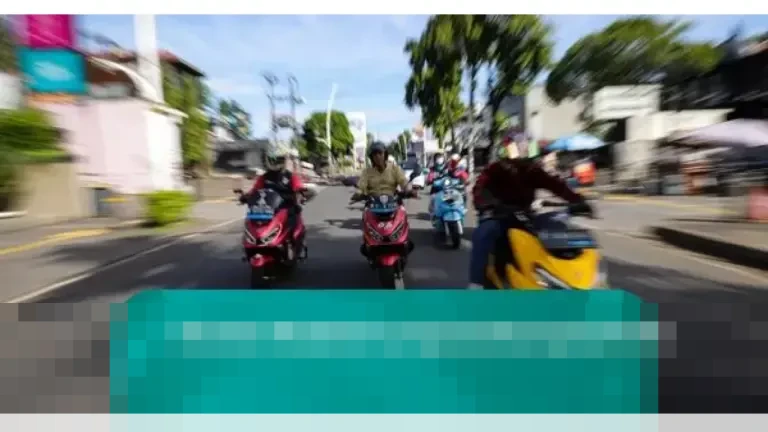 Semarak Penutup Tahun: Komunitas Motor Listrik Polytron Ramaikan ‘kumparan On The Road’ Edisi Terakhir 2025
