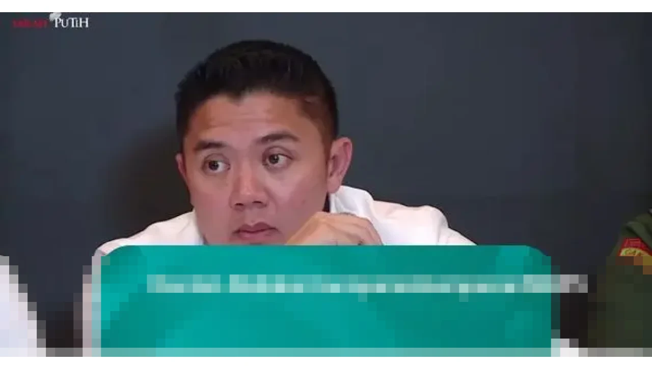 Seskab Teddy Ungkap Peran 53 Helikopter dalam Penanganan Bencana Sumatera