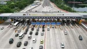 Siapkan Saldo Uang Elektronik! Ini Daftar Lengkap Tarif Tol Pulau Jawa dan Luar Jawa untuk Liburan Akhir Tahun 2025