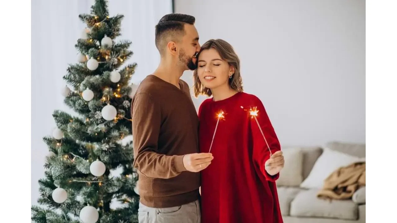 Simbolisme Warna Liturgi Gereja Katolik: Dari Ungu Pertobatan Adven hingga Putih Natal