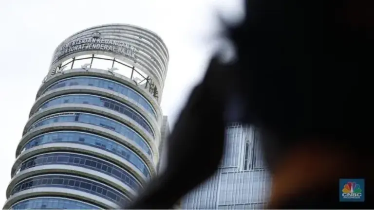 Skema PPh 21 TER Dievaluasi, Begini Hitungan Pajak Karyawan Gaji UMR hingga Rp 10 Juta di 2026 Skema PPh 21 TER Dievaluasi, Begini Hitungan Pajak Karyawan Gaji UMR hingga Rp 10 Juta di 2026