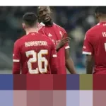 Stephen Warnock: “Liverpool Butuh Bek Tengah dan Bek Kanan, Jurrien Timber Ideal untuk Anfield”