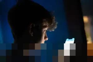 Survei Ungkap TikTok Kini Dominasi Konsumsi Berita Anak Muda, YouTube dan Instagram Tergeser