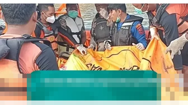 Tim SAR Temukan Jenazah WN Spanyol Korban KM Putri Sakinah di Labuan Bajo, Tiga Lainnya Masih Hilang