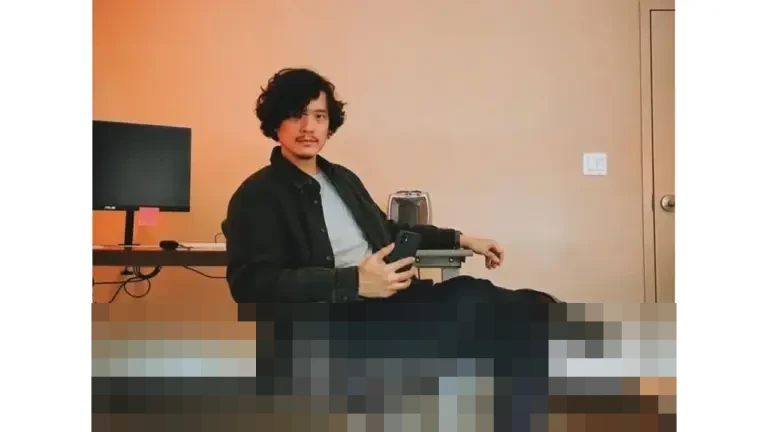 Timo Tjahjanto Pastikan Sutradarai Film Adaptasi Game ‘Sleeping Dogs’ Dibintangi Simu Liu