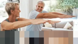 Tingkatkan Keseimbangan dan Cegah Risiko Jatuh: Personal Trainer Ungkap 6 Latihan ‘Stability Stacking’ Esensial