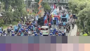 Tolak UMP DKI 2026, Buruh Siapkan Aksi Besar: ‘Upah Jakarta Lebih Rendah dari Pabrik Panci!’