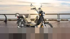 TVS XL100 Pimpin Pasar Motor Bebek Termurah di Indonesia, Harga Mulai Rp 14 Jutaan Akhir 2025