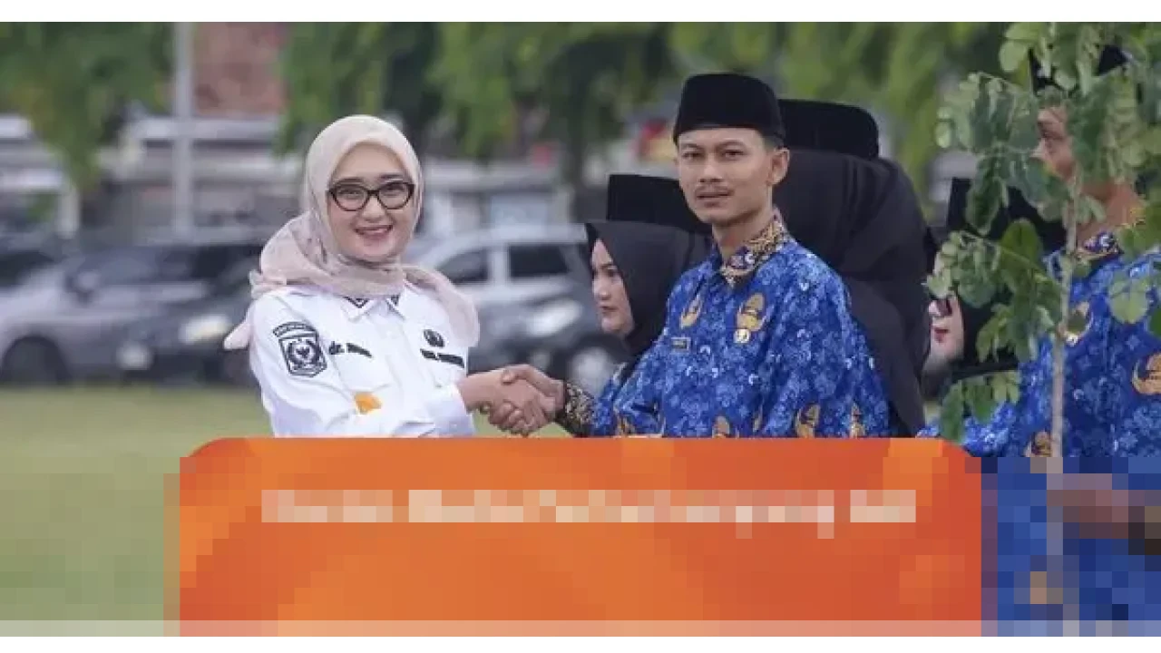Wagub Lampung Jihan Nurlela Serahkan SK 863 PPPK Paruh Waktu, Perkuat Layanan Publik Akhir 2025