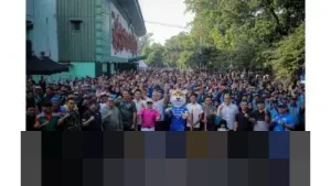 Wali Kota Bandung Pimpin Ratusan Warga Bersihkan Stadion Siliwangi, Soroti Sejarah dan Potensi Wisata