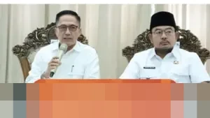 Wali Kota Palembang Ratu Dewa Kejutkan Pejabat OPD dengan Pembagian Kain Kafan saat Evaluasi Akhir Tahun